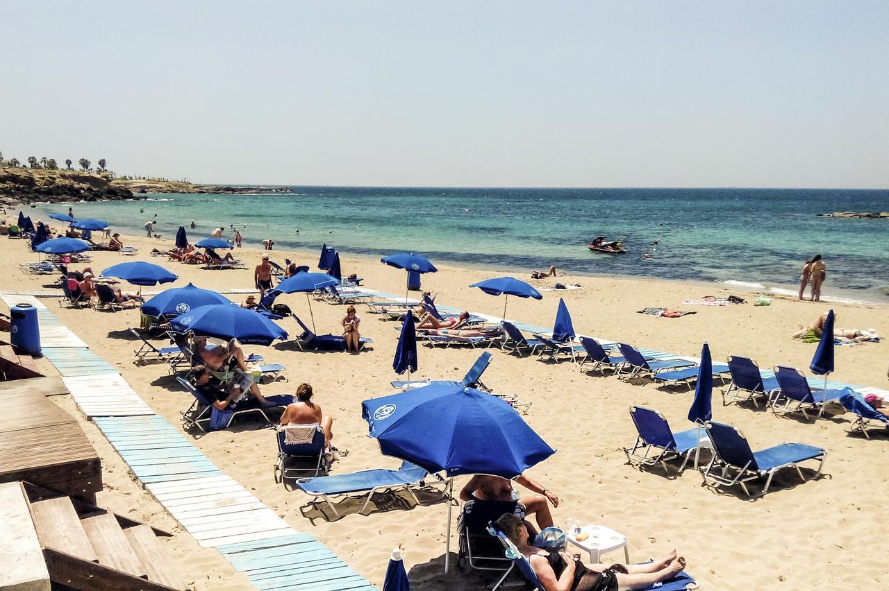 Pafia 3 Holiday Apartment Paphos Bagian luar foto